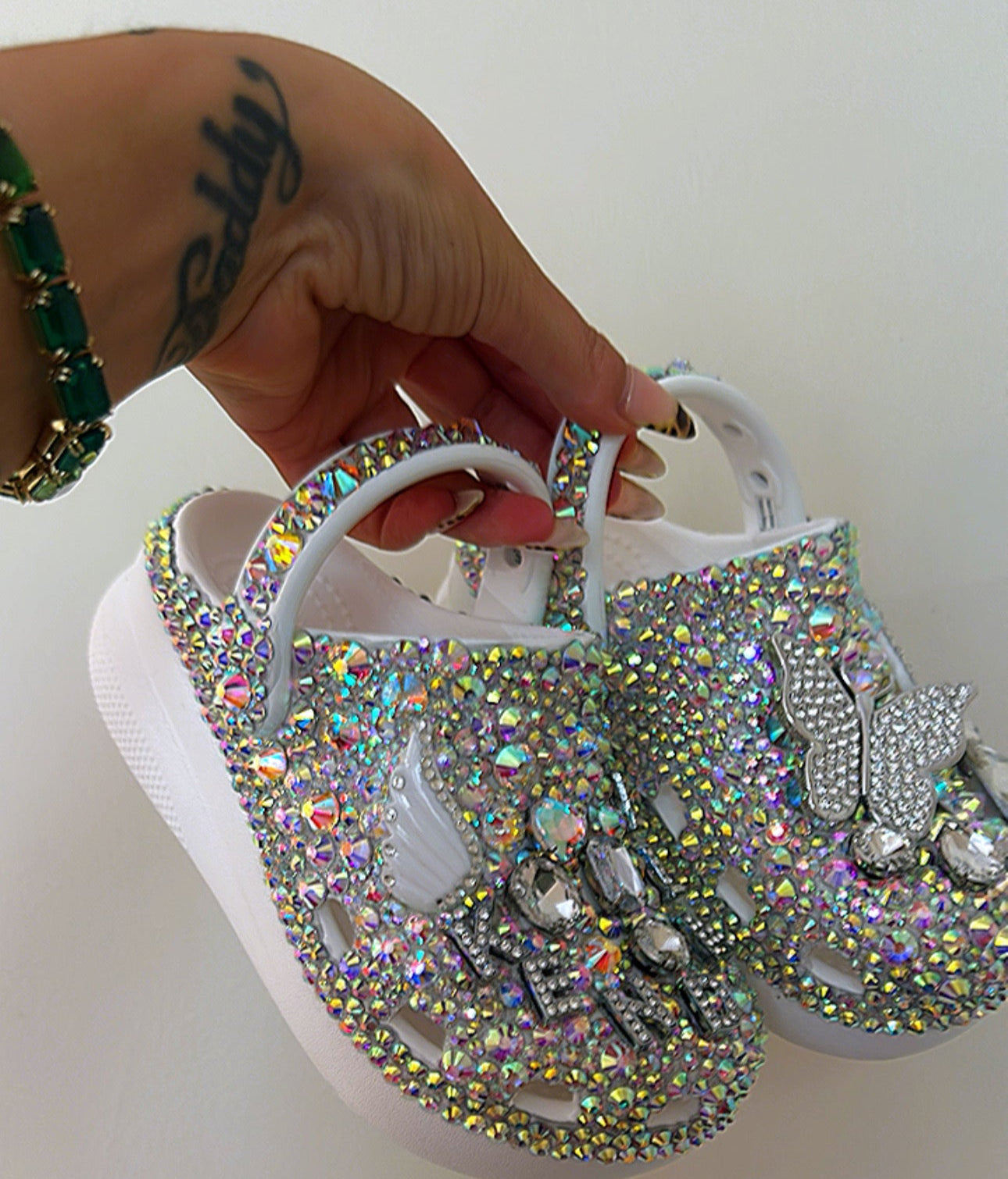 CRYSTAL CUTIE