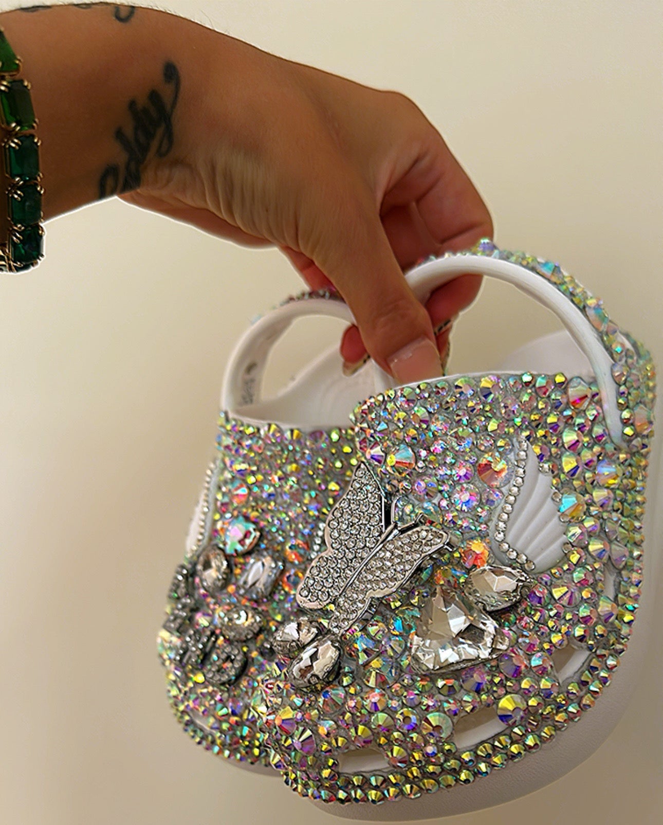 CRYSTAL CUTIE